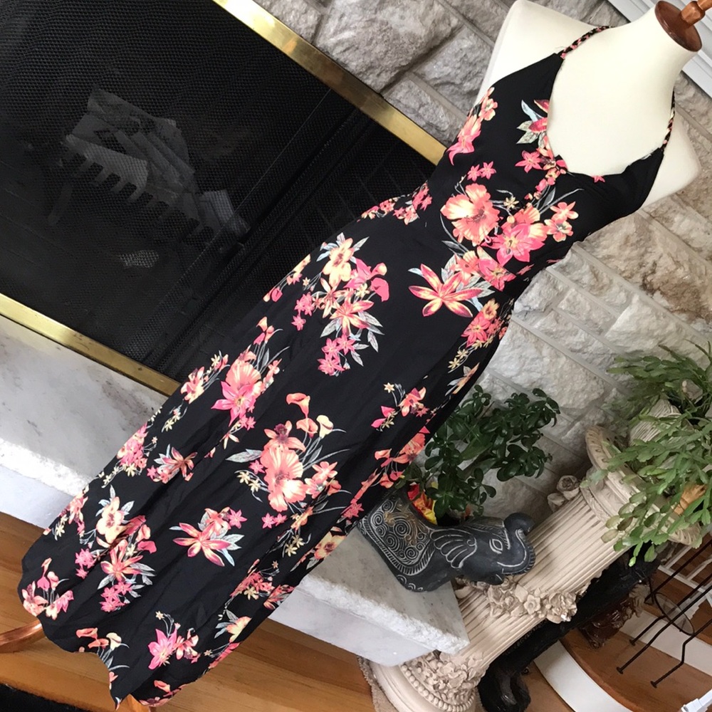Beautiful black tropical Floral maxi dress